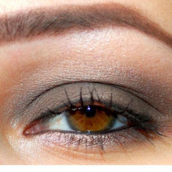 Last one! MAC SATIN TAUPE eyeshadow Frost NWOB - Picture 7 of 8